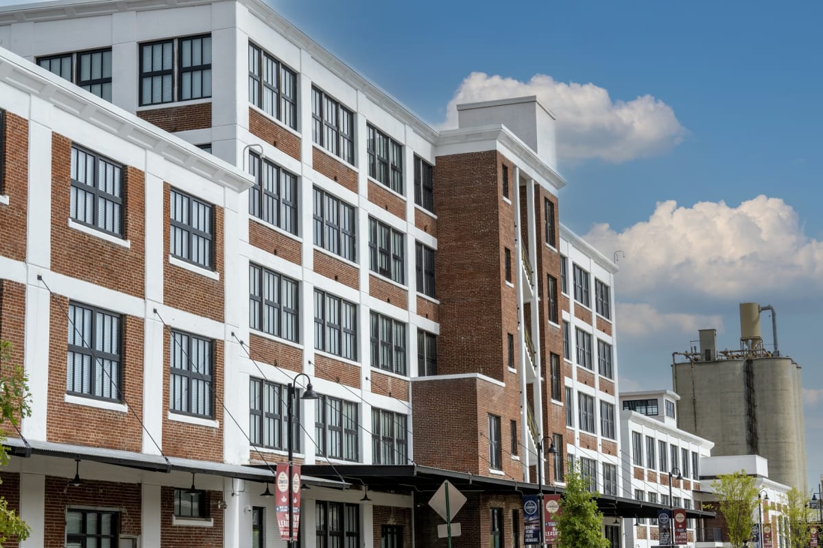 Pinch District, Memphis Apartments Conwood Flats Photos